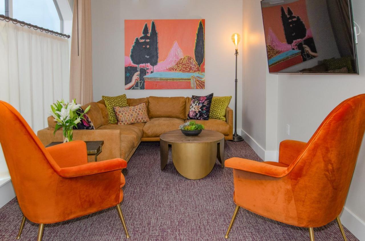 The Dundee - A Trace Hotel Екстер'єр фото